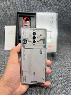red magic 8s Pro. 12/256 GB 03247516263 my whatsapp number