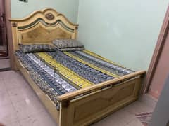 Bed & Cupboard
