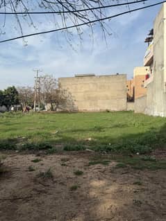 8 MARLA RESIDENTIAL PLOT AVAILABLE FOR SALE AT GREAT LOCATION IN MILITARY ACCOUNT COLLAGE ROAD LAHORE