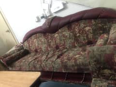 5 Seater Old Sofa For sale in Adyala Rwp