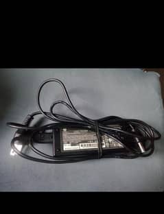hp power adapter blue pin