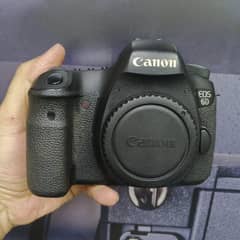 canon  6d camera battery charge white box condition  10 by9 /