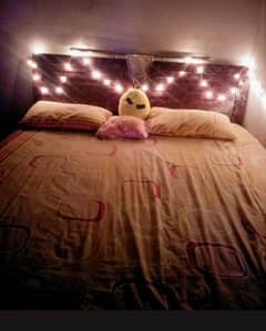 King size bed