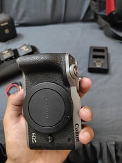 Canon M6 Mark II
