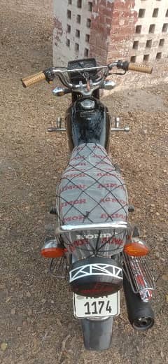 Honda 125CG bick argent for sell engan file ok whtsap03006993488