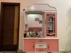 Dressing table/cupboard/make up table/sh