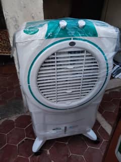 Boos Air Cooler KE-ECM 9000 IB With 2 ice Box 1 Days Use