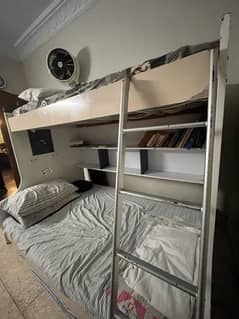 Bunk bed