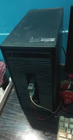 U also can play gta 5 in this pc