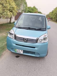 Honda Life 2012