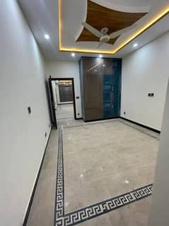 Ventilated Basement 6 Marla For Rent In I-11 Islamabad At Good Location