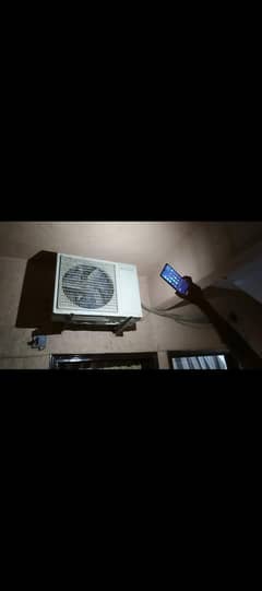 orient 1 ton split ac in working condition