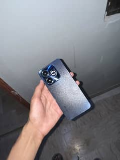 Infinix Hot 40i 8/256 With Box