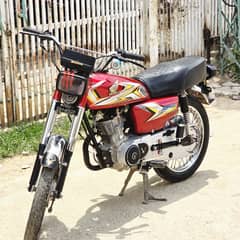 United 125