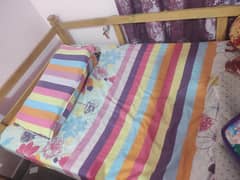 tali wood kids beds