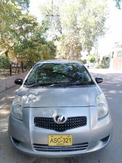 TOYOTA VITZ 2006/9