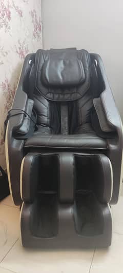 JC BUCKMAN MASSAGE CHAIR REJUVENATE TMC-211