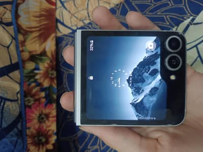 Z FLIP 6 OFFICIAL PTA APPROVED  urgent  sale