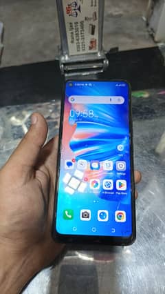 Tacno spark 6