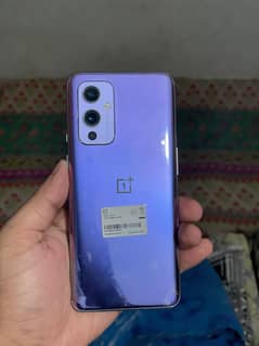 OnePlus 9 8/128gb  with box