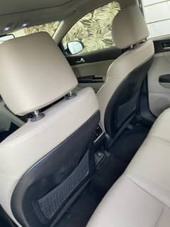 Kia Sportage 2024 White Color