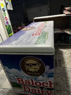 Full size freezer best condition for sale hy almost new