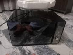 microwave oven
