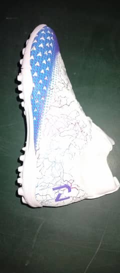 white football grippers