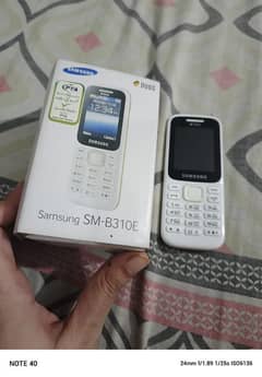 Samsung mobile. few month use. daba sath mojud hai.