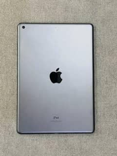 iPad 9th gen with brand new charger