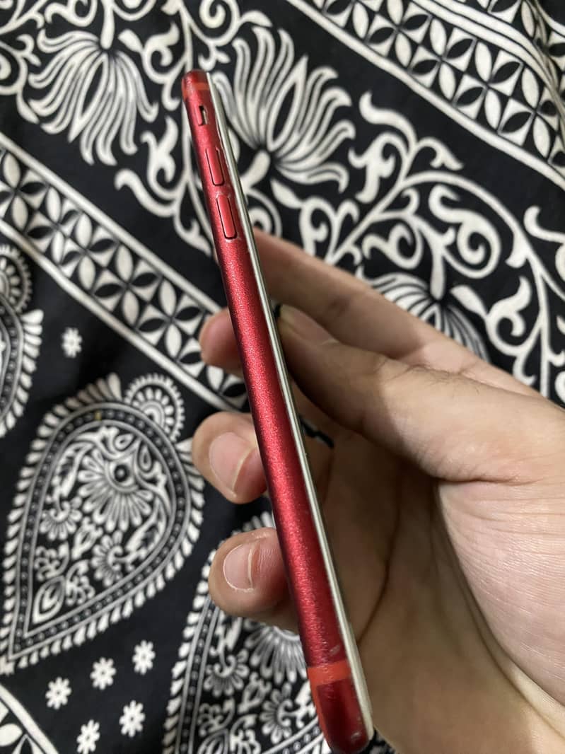 IPhone 7 128 gb 10/10 condition non active 1