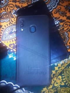 Samsung galaxy a30