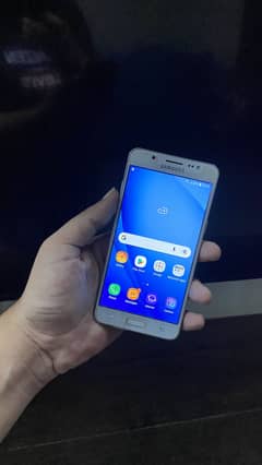Samsung Galaxy J5 (2016) – Dual SIM | First Owner | 9/10 Condition