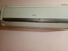 invatirac gree 1.5 ton gas leakeg hy