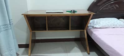 Computer Table