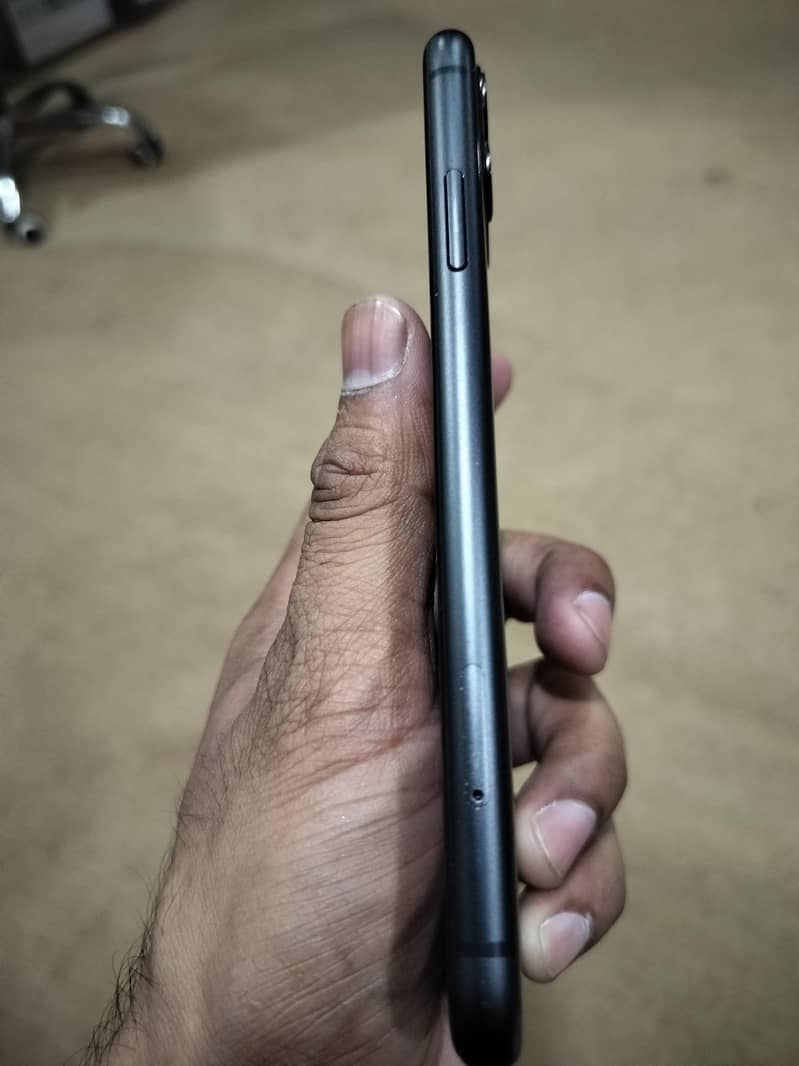 iPhone 11 JV Non PTA Read add 7