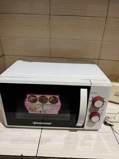 Microwave oven