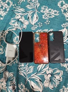 infinix note 11 with complete box with 2 pouches in gud condition