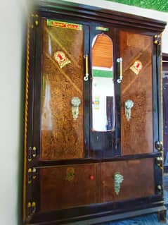 I want to Sale my Almari well condition