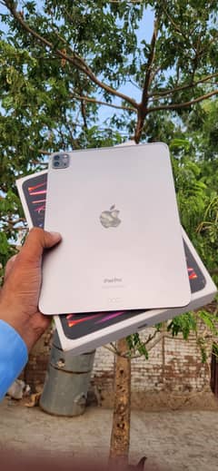iPad pro M2 11 inch