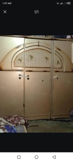 dico wardrobe