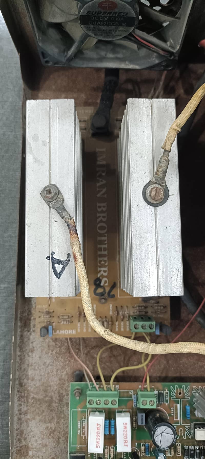 Ups 100% in working Condition. 4
