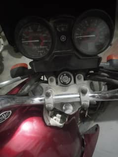 Yamaha ybr 2016