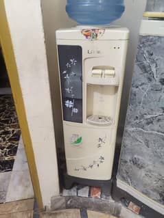 Water Dispenser for Sale