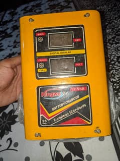 Charger Battery Digital