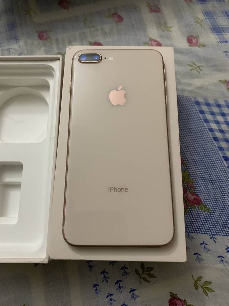New Apple iPhone 8 Plus 64gb jv gold 9