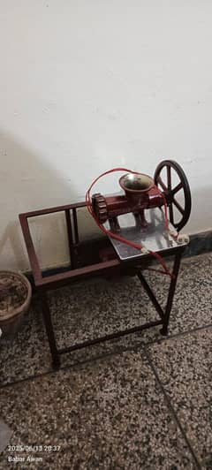 mince machine meat grinder available