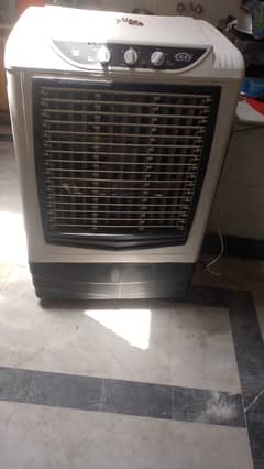 N b room cooler