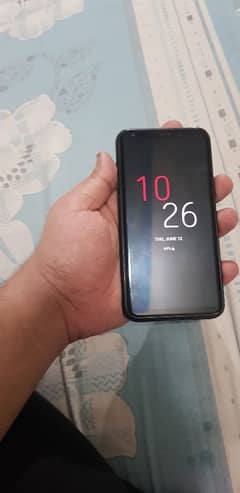 Lg v30 plus 4 gb 128 gb Pta approved