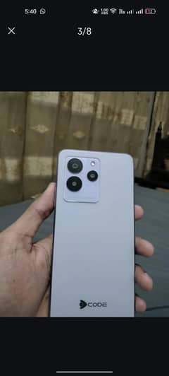 Dcode Bold 3 6/128 with original charger